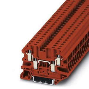 UT4-QUATTRORD BORNE UNIVERSAL COM QUATRO CON